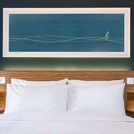 Travelodge Mitchell Lane ホテル