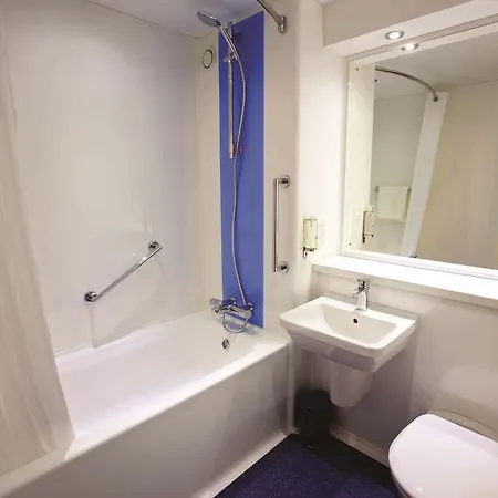 Travelodge Mitchell Lane Hotel