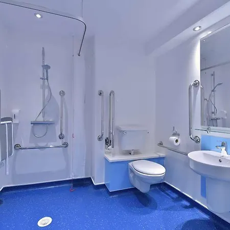 Travelodge Mitchell Lane