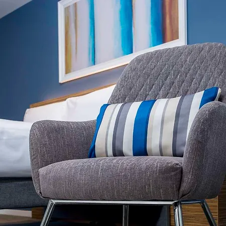 Hotel Travelodge Mitchell Lane 3*